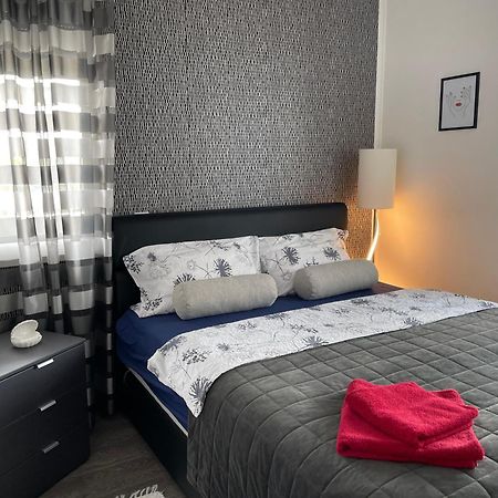 Silver Gray Appartment Balatonlelle Zewnętrze zdjęcie