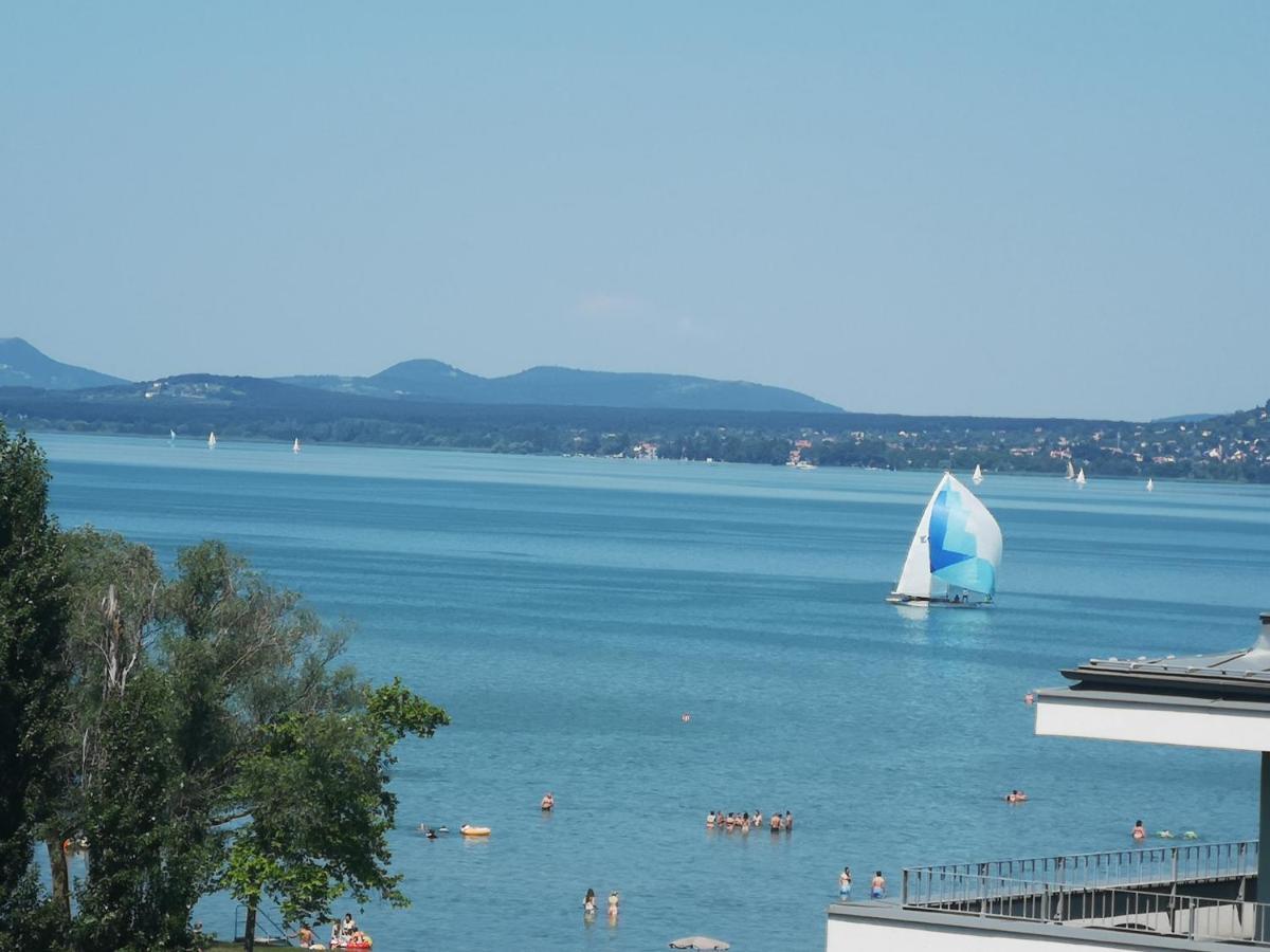 Silver Gray Appartment Balatonlelle Zewnętrze zdjęcie