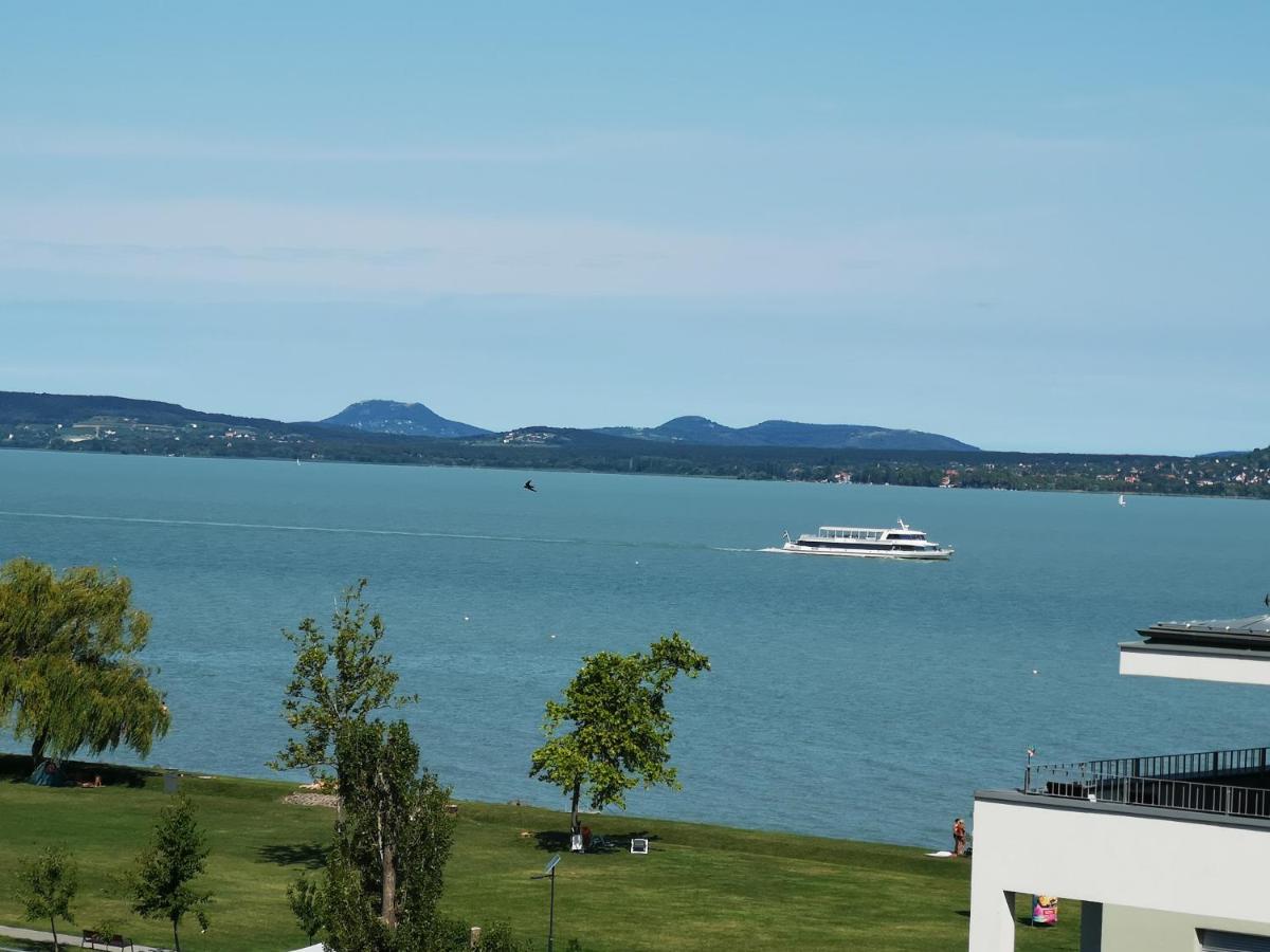 Silver Gray Appartment Balatonlelle Zewnętrze zdjęcie