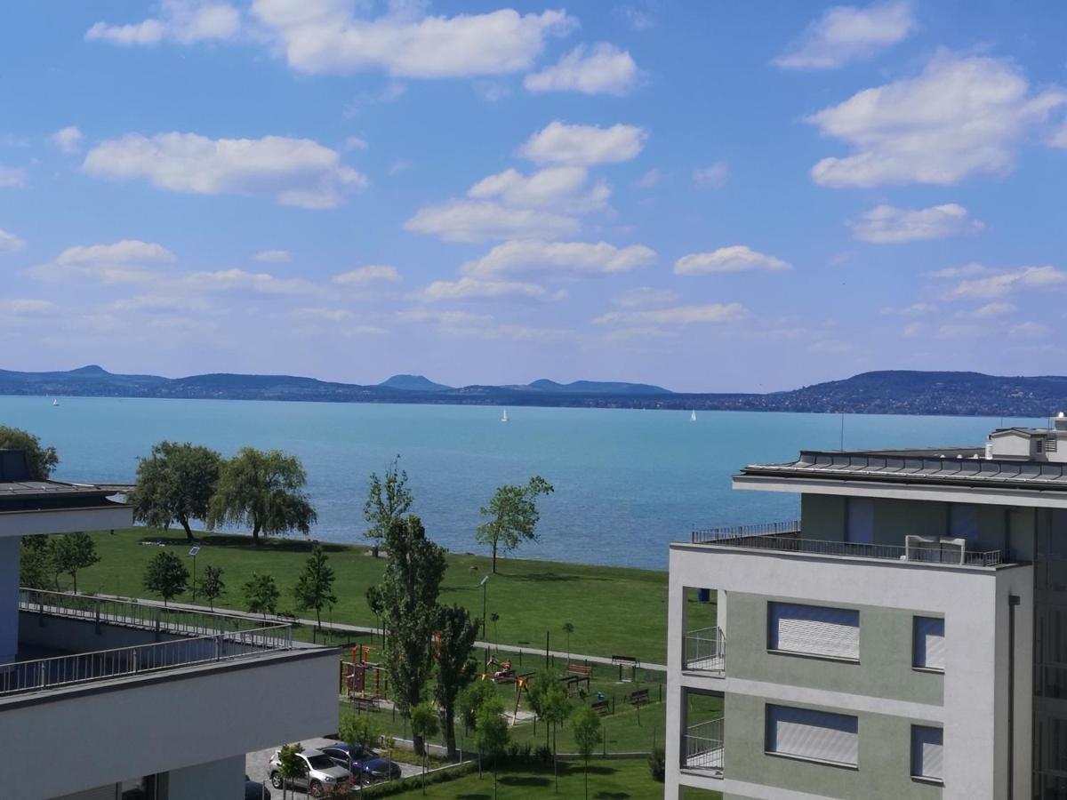 Silver Gray Appartment Balatonlelle Zewnętrze zdjęcie