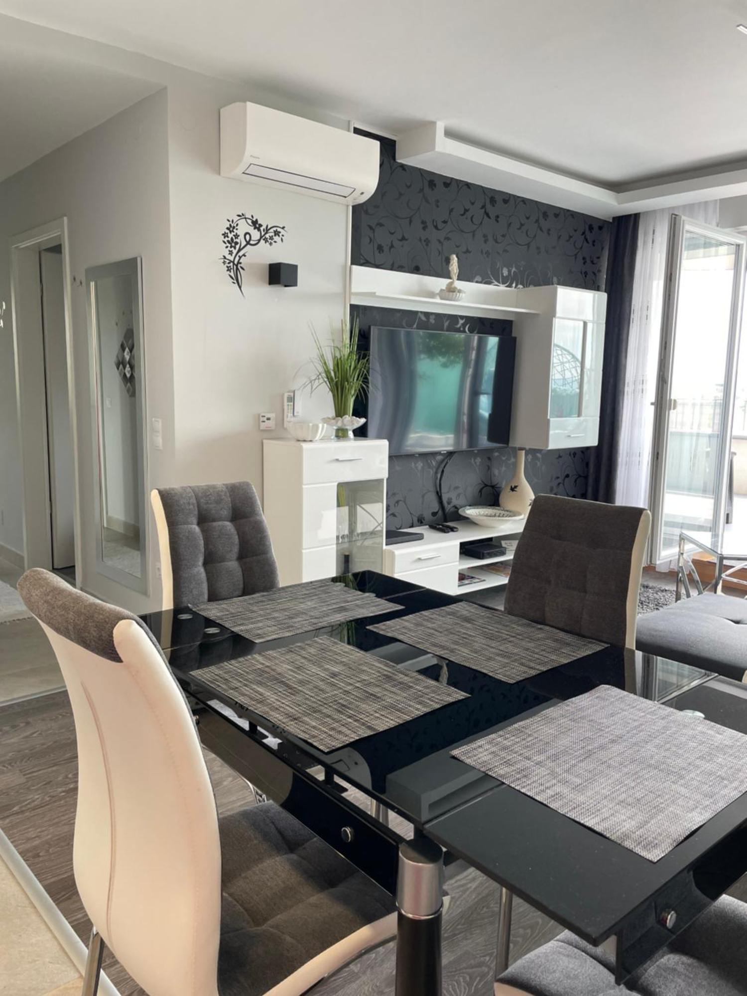 Silver Gray Appartment Balatonlelle Zewnętrze zdjęcie